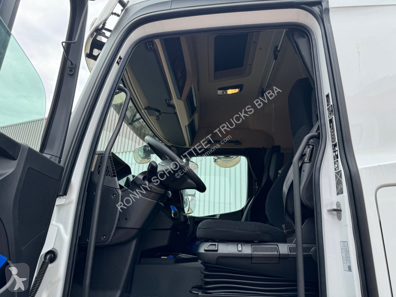 Kamion Mercedes Actros 2545 L 6x2 Actros 2545 L...