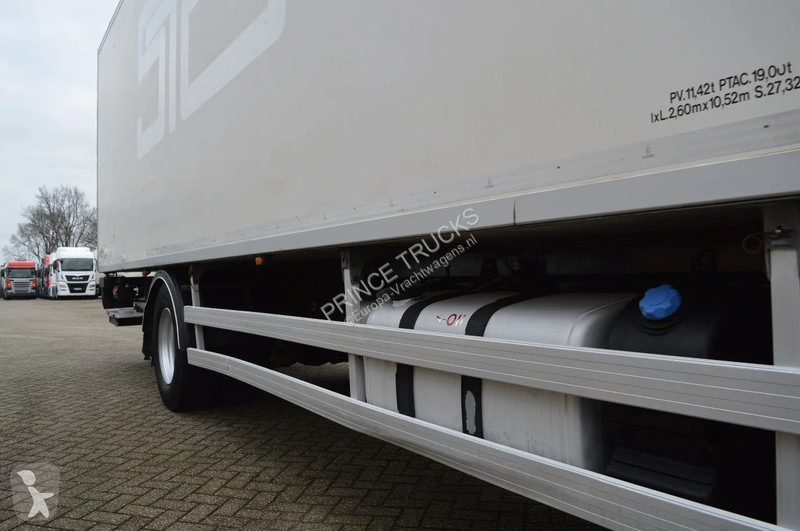 Camion Volvo * EURO5 * CARRIER SUPRA 950MT * 4X2 *
