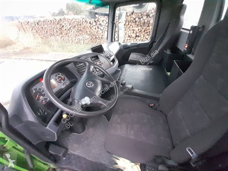 Camion Mercedes Con pluma