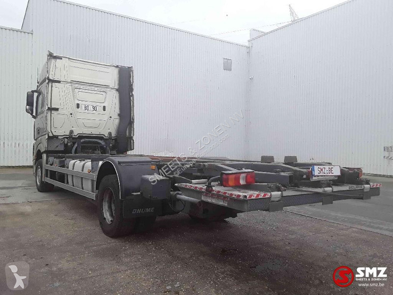 Camion Mercedes 1851 motor KO broken casse