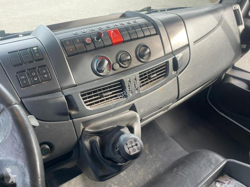 Kamion Iveco 180E28