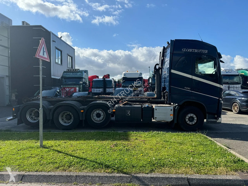 Camion Volvo 500 8X2 EURO 6 + PALFINGER T22...