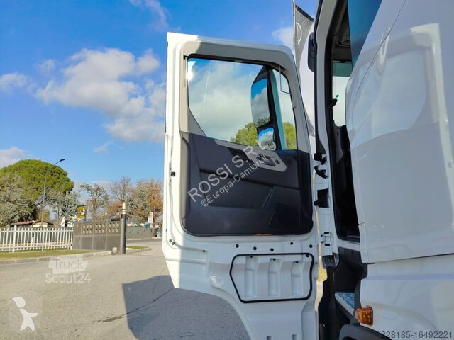 Tractor Ford F-MAX 2020 Comfort Pack + 3 Anni...