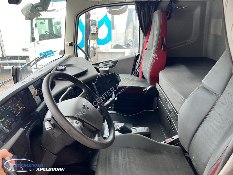 Camion Volvo 500 Rohr 22150 Liter, 4 Comp.,...