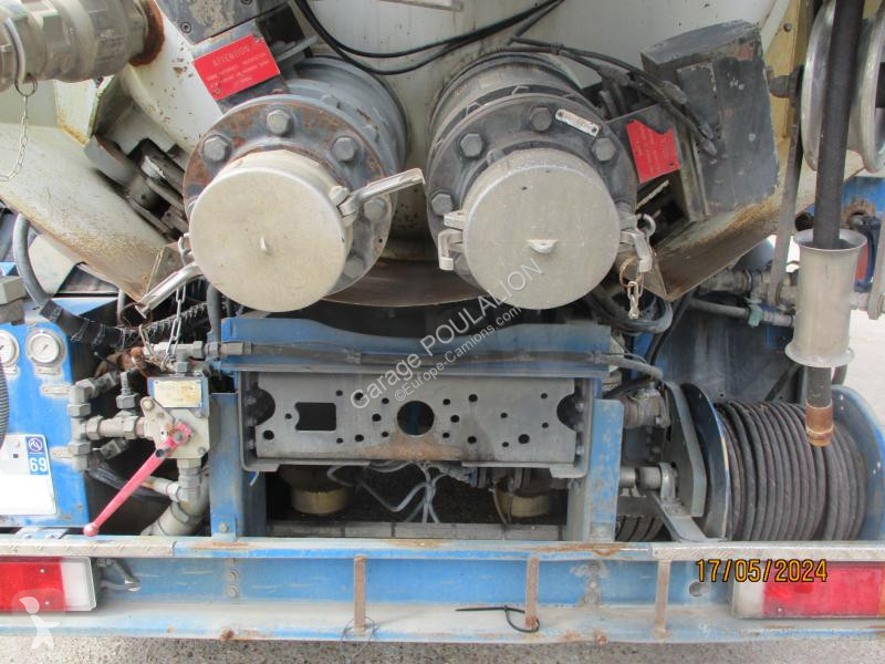 Vägmaskiner Renault HY0CUREUR cuve 6,8m3