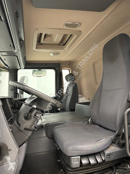 Camión Scania 230