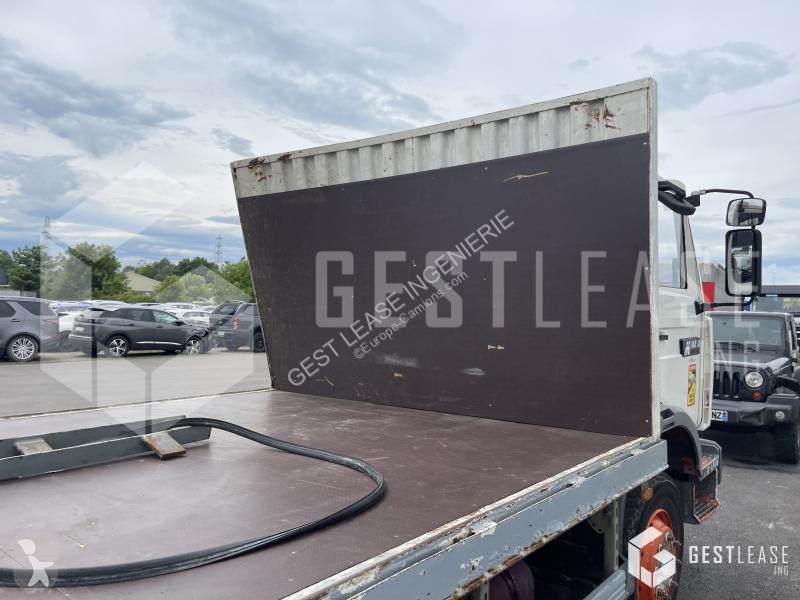 Camion Renault 140.13