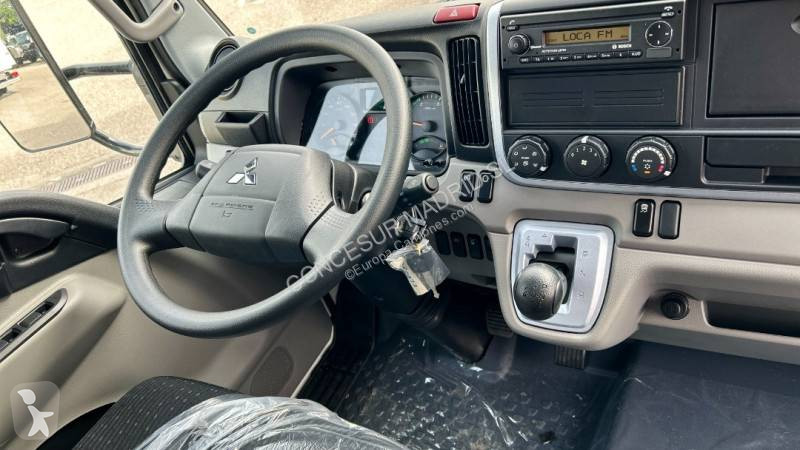 Camion Mitsubishi Fuso