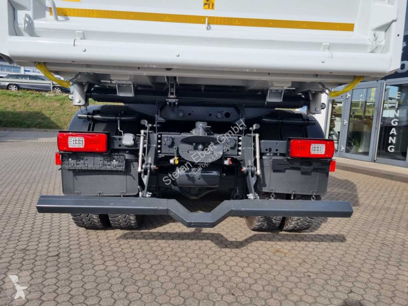 Kamion Iveco AD300X48Z HR OFF 6x4...