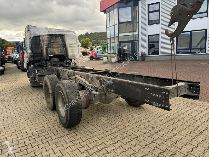 Camião  FM 380 6x4 R mit Brandschaden FM 380...