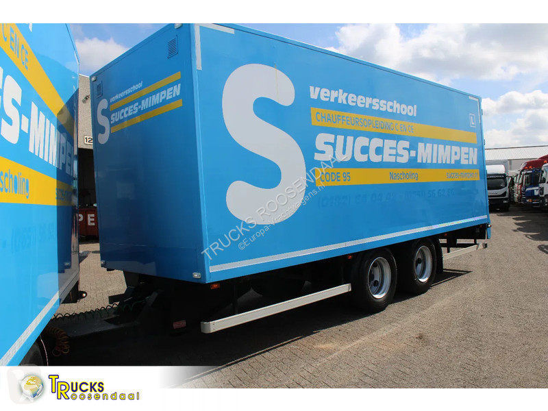 Camion remorque 2X AXLE + NICE TRAILER