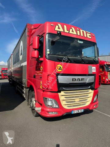 Camión remolque DAF XF105