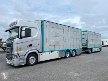 ScaniaS590