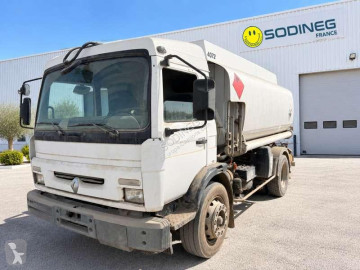 Camion remorque citerne hydrocarbures Renault