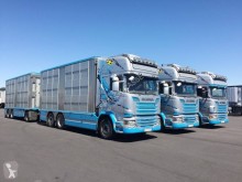 Camión remolque para ganado Scania R 580