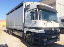 Mercedes Actros 1831 trailer truck used horse