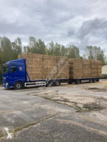 Autotreno cassone trasporto paglia DAF XF105 510