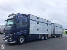 Kamion s návěsem Volvo FH přívěs pro přepravu dobytka použitý