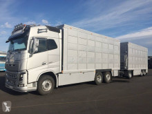 Kamion s návěsem Volvo FH přívěs pro přepravu dobytka použitý