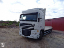 Camion remorque plateau DAF XF105 460