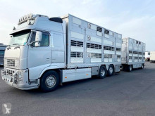 Camião reboque transporte de animais Volvo FH