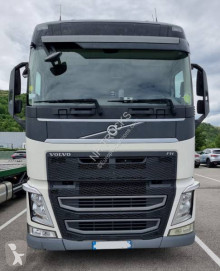 Camión remolque Volvo FH12 420 portacoches usado
