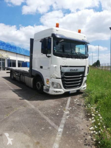 Camión remolque portacoches DAF XF460