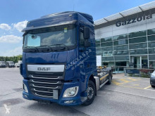 DAF BDF trailer truck XF460