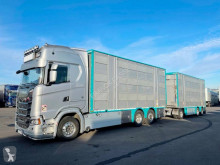 Camion remorque bétaillère Scania
