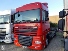 Vrachtwagen met aanhanger containersysteem DAF XF105 FA 460