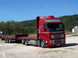 Kamion s návěsem plošina nosič slámy Volvo FH13 460