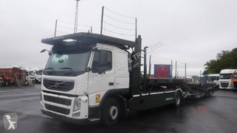 Vrachtwagen met aanhanger autotransporter Volvo FM12 420