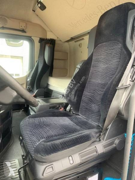 Camion remorque Mercedes