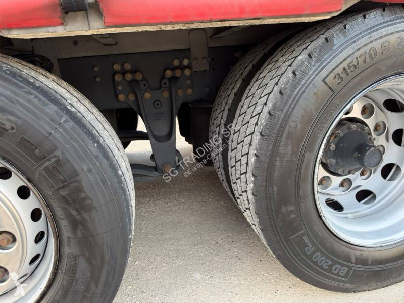 Kamion s návěsem Scania 440
