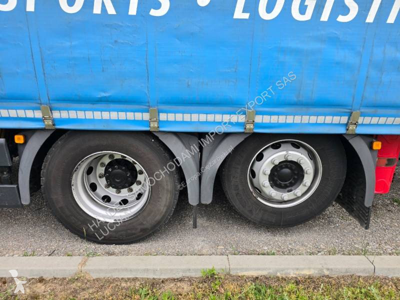 Camion remorque MAN