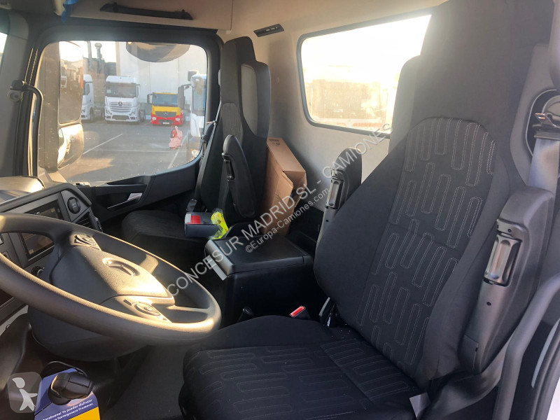 شاحنة Mercedes  3740 + hormigonera frumecar