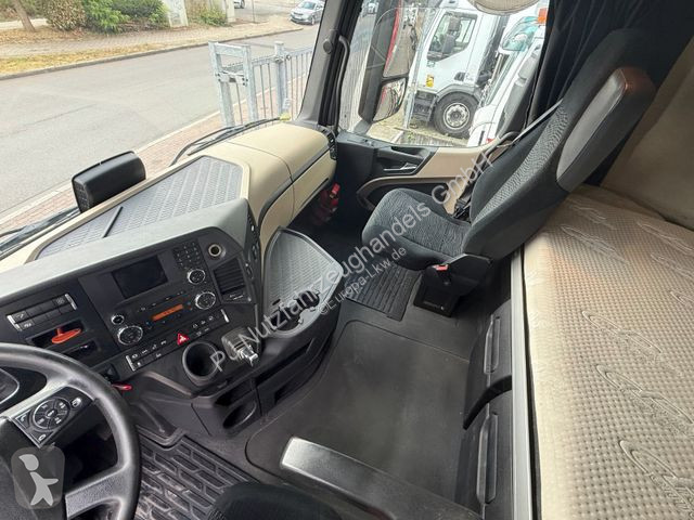 Camion remorque Mercedes 2548
