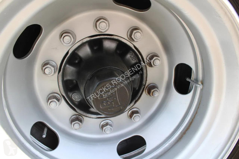 شاحنة مقطورة  2X AXLE + NICE TRAILER