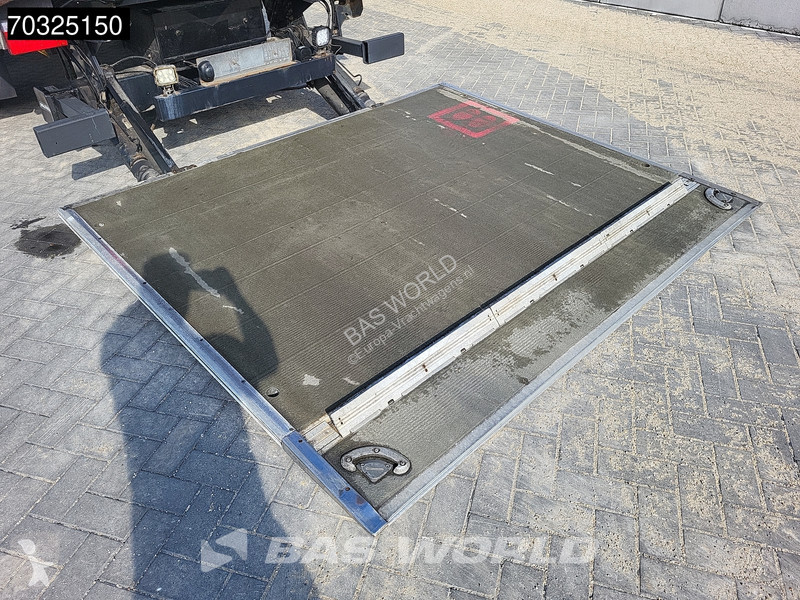 شاحنة مقطورة  T5K218 2 axles Ladebordwand LBW...