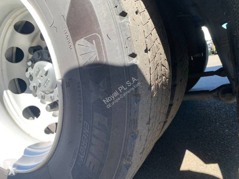 Kamion s návěsem DAF 450