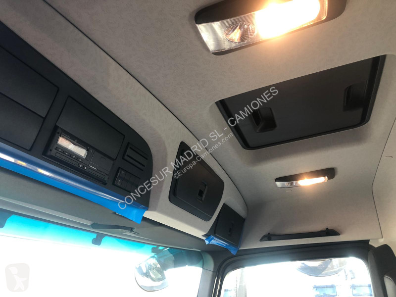 شاحنة Mercedes  3740 + hormigonera frumecar