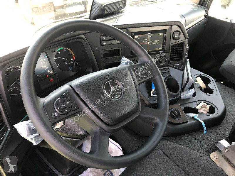 شاحنة Mercedes  3740B