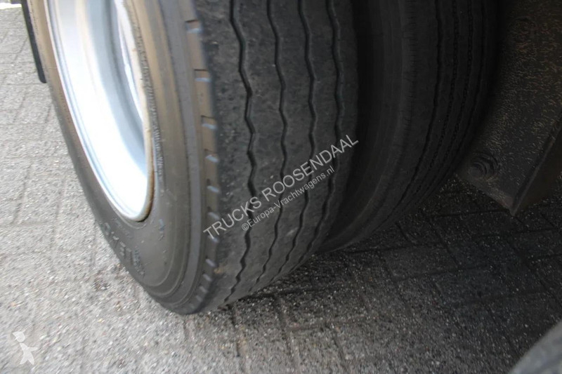 شاحنة مقطورة  2X AXLE + NICE TRAILER