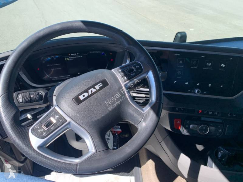 Kamion s návěsem DAF 450