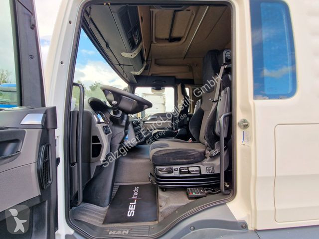 Kamion s návěsem MAN 12.250 4X2 BL / Jumbo