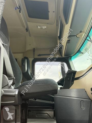 Camion remorque Mercedes 2548