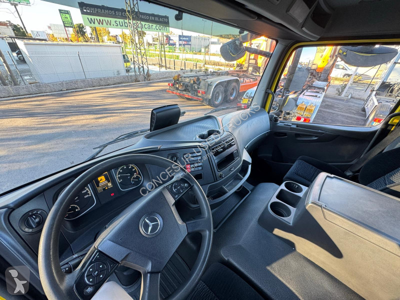 Autotreno Mercedes  1224