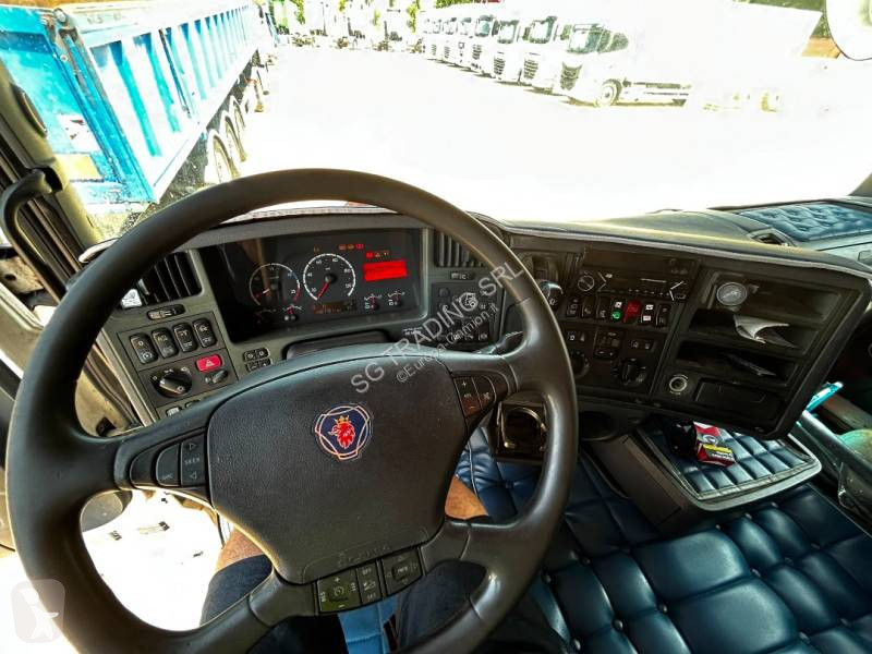 شاحنة مقطورة Scania