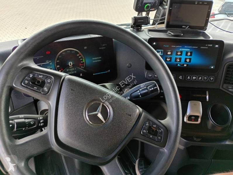Camion remorque Mercedes
