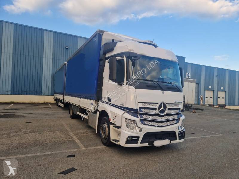 Camión remolque Mercedes